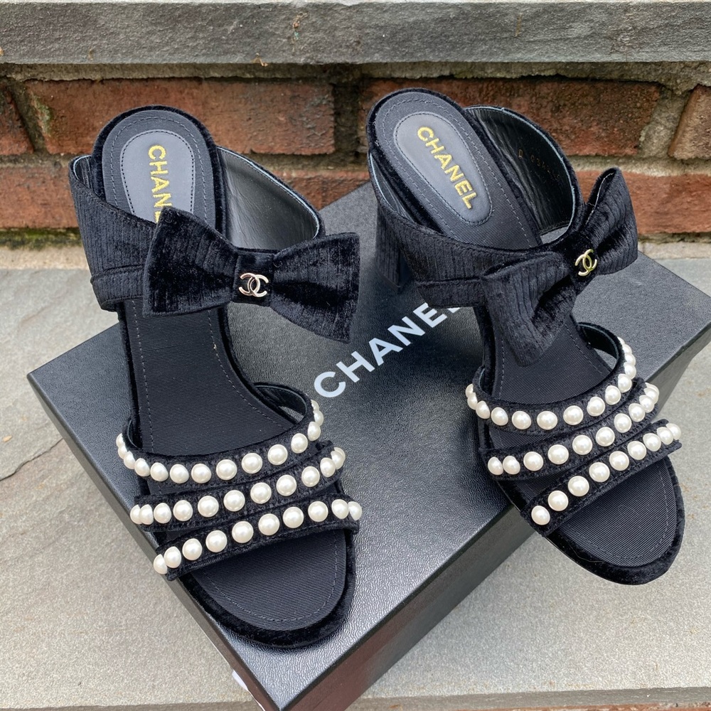 Chanel Sandals New